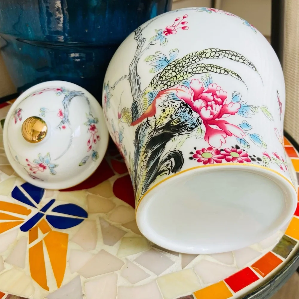 NWT Hand Painted Urn/Vessel Featuring Pheasants,Flowers,Foliage,Detailed Designs - Picture 14 of 16